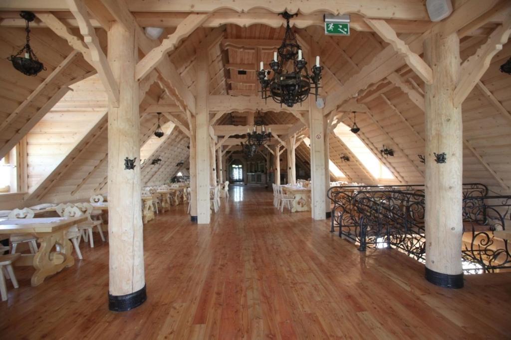 Dwor Kresowy Hotel Radymno Buitenkant foto